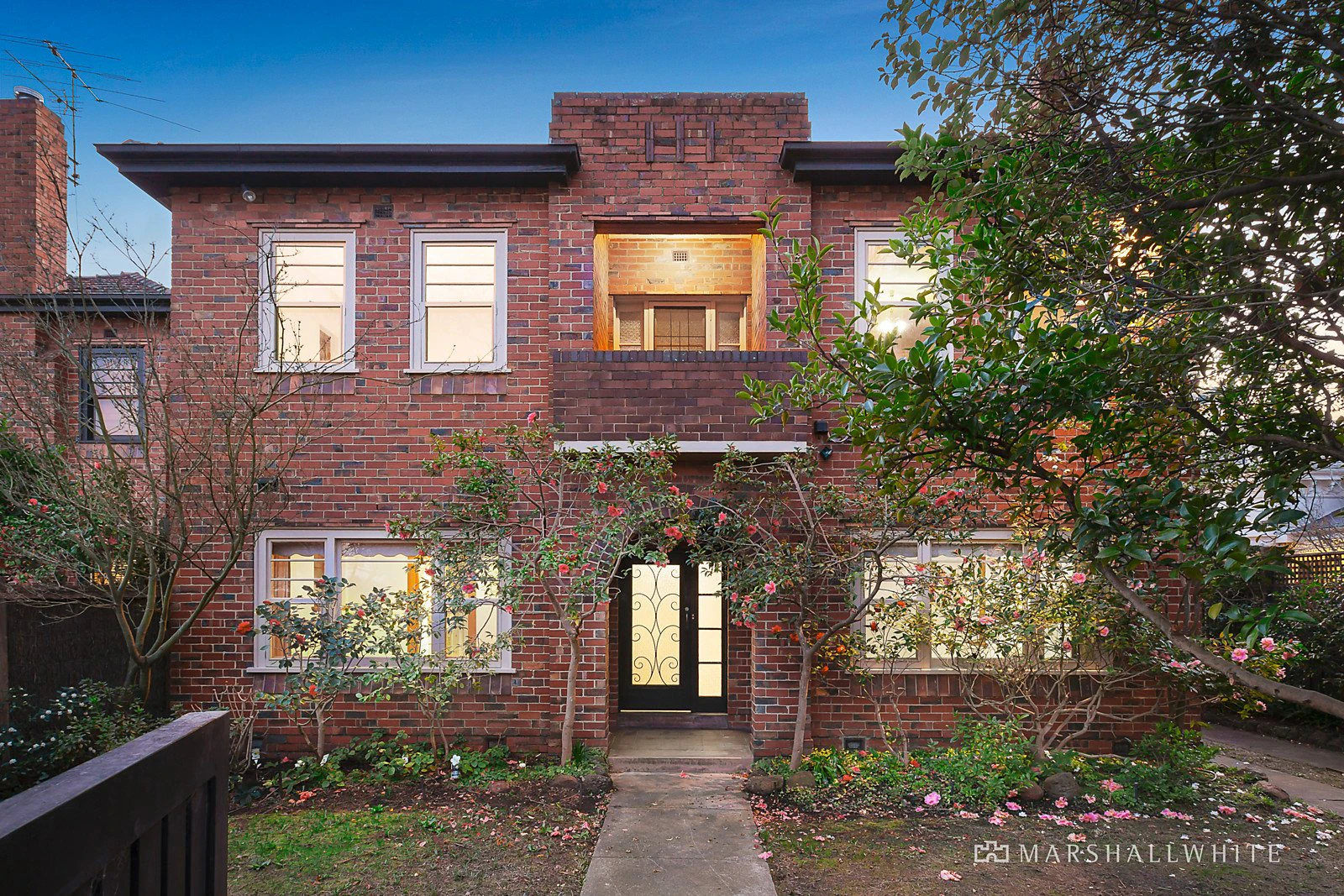 15 Huntingtower Road, Armadale, VIC