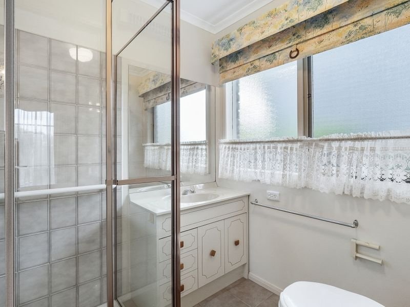 1/8 Palmerston Crescent, Frankston South, VIC