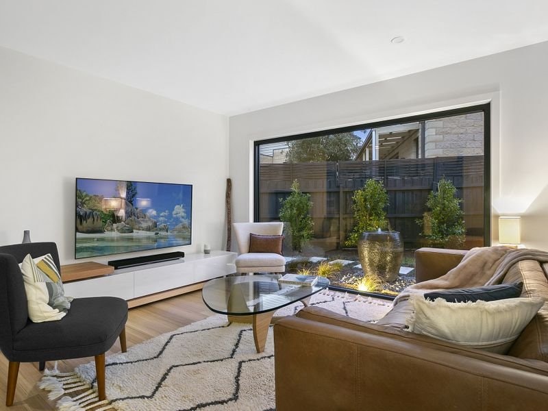 25A Gleneagles Avenue, Mornington, VIC