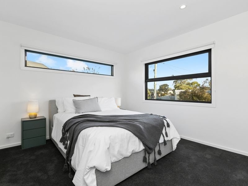 25A Gleneagles Avenue, Mornington, VIC