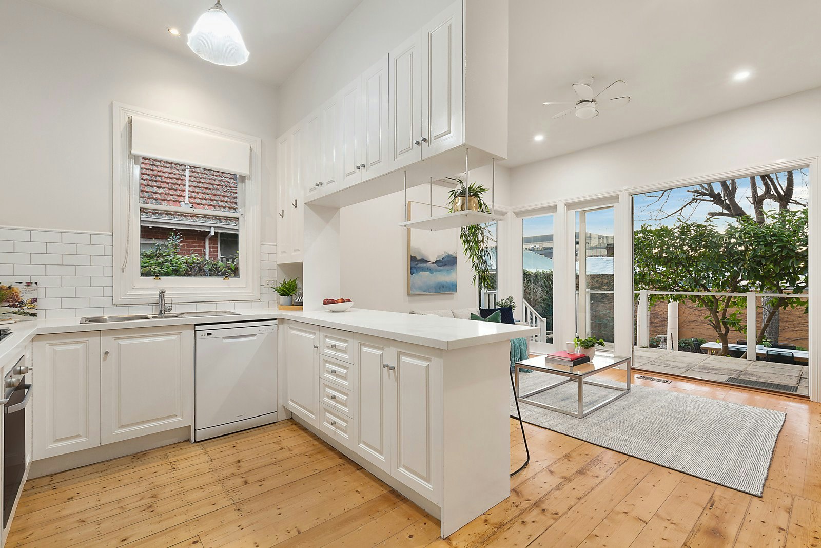 9 Manningtree Road, Hawthorn, VIC