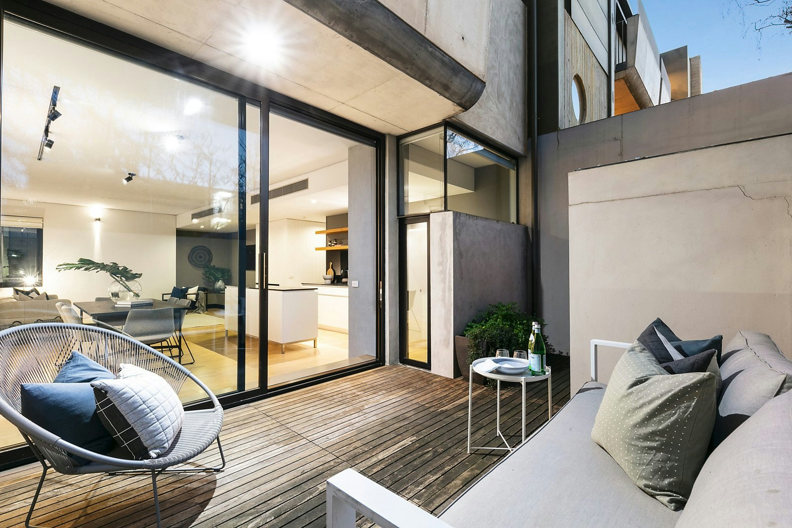 8/10 Darling Street, South Yarra, VIC