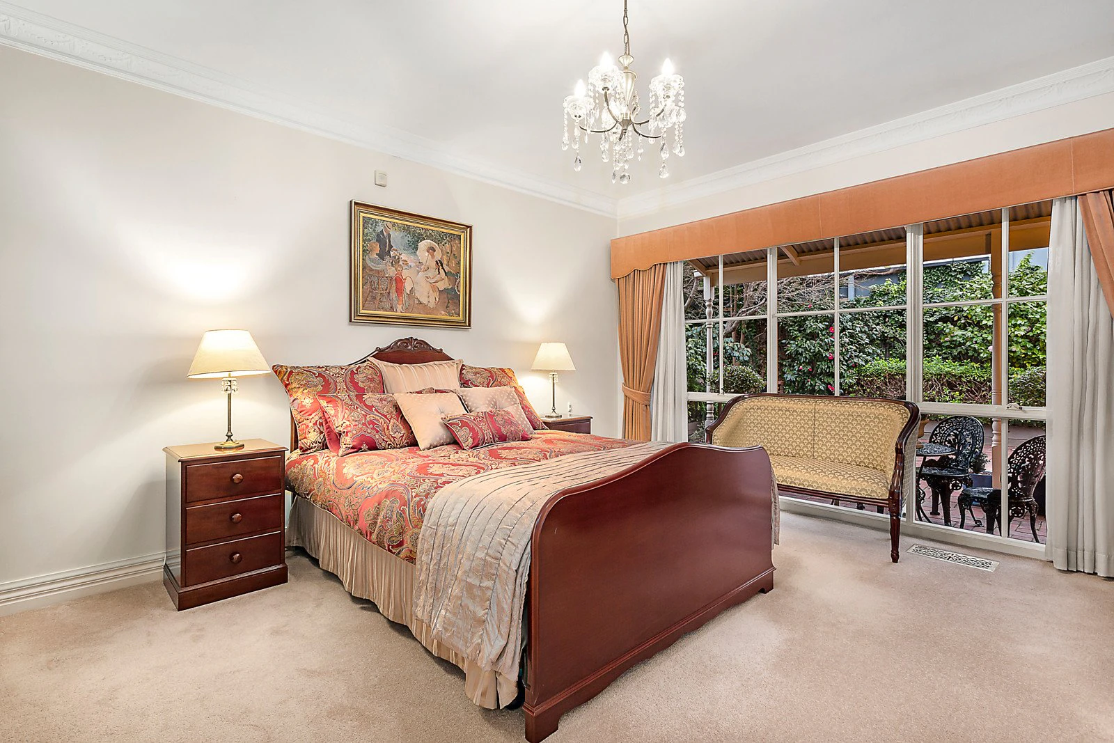 18 Irymple Avenue, Kew East, VIC