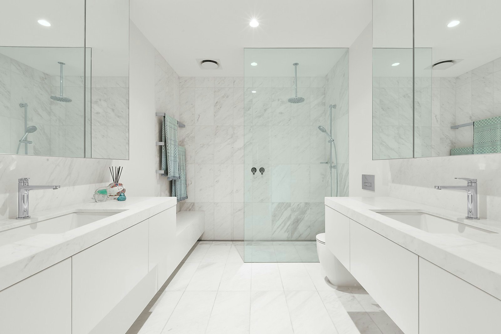 11/1 Irving Road, Toorak, VIC