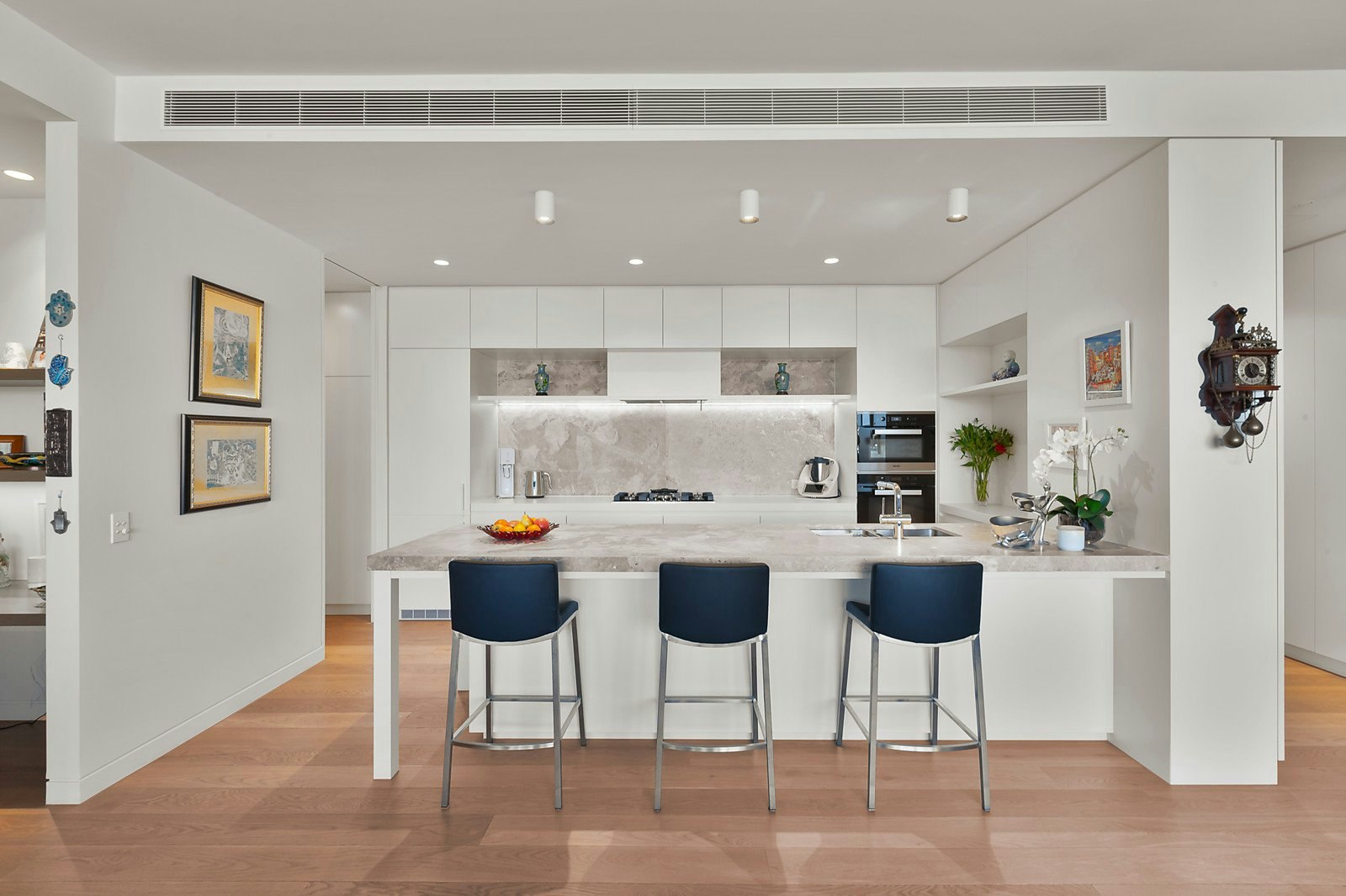 11/1 Irving Road, Toorak, VIC