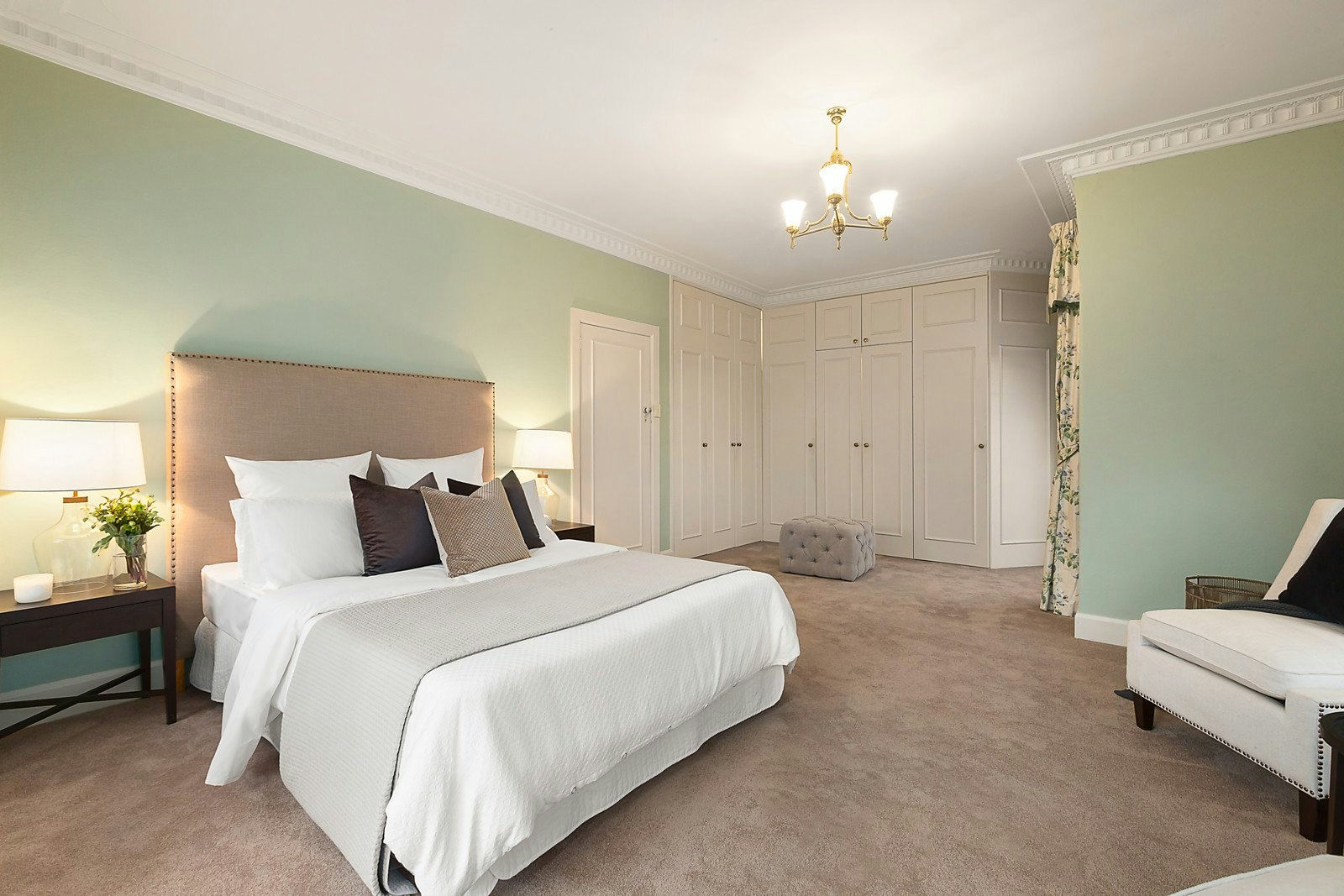 10 Torresdale Road, Toorak, VIC