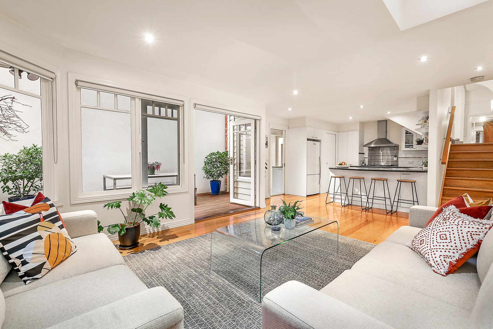42 Cobden Street, Kew - Thumbnail 3