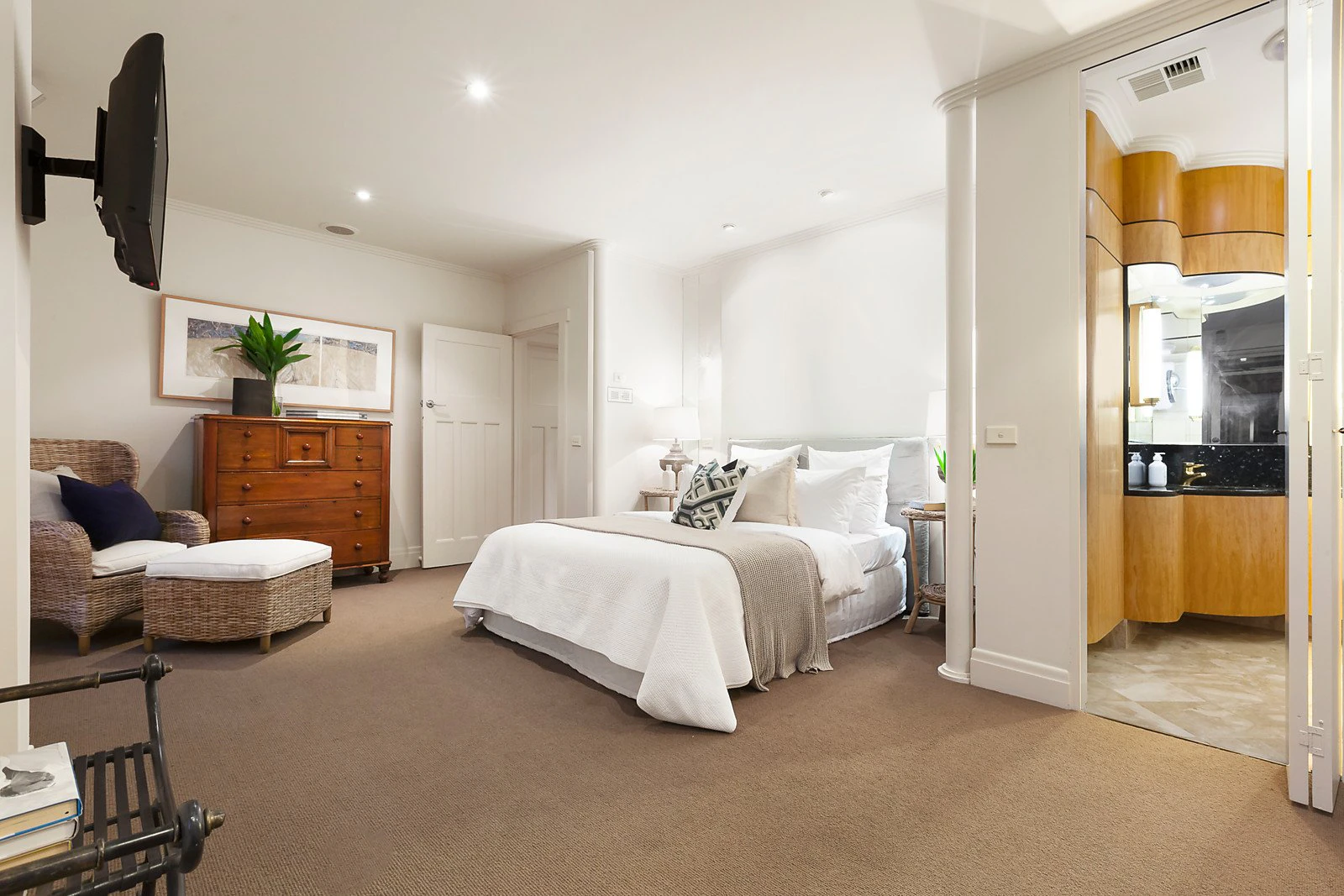167 Tooronga Road, Glen Iris, VIC
