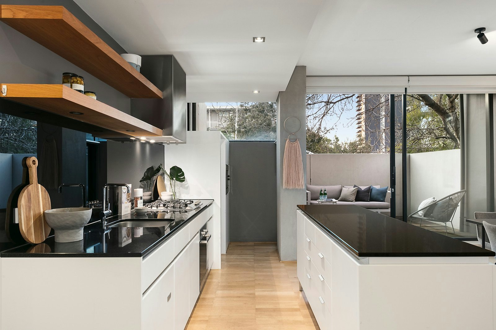 8/10 Darling Street, South Yarra, VIC