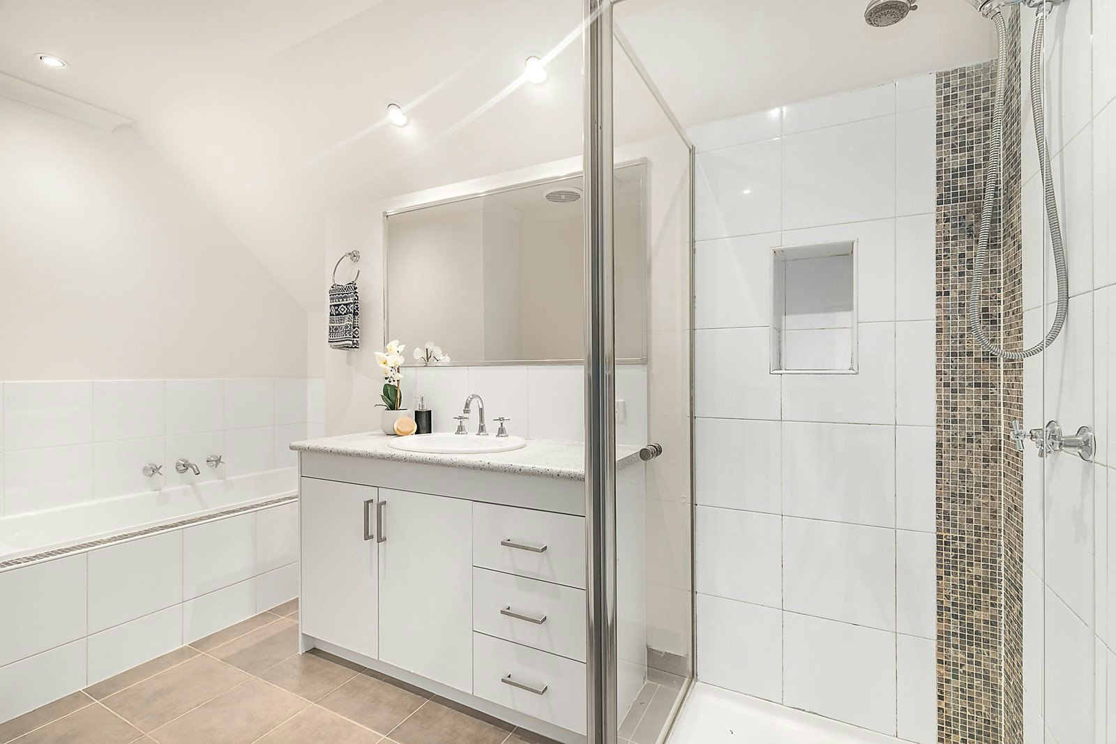 60A Widdop Crescent, Hampton East, VIC