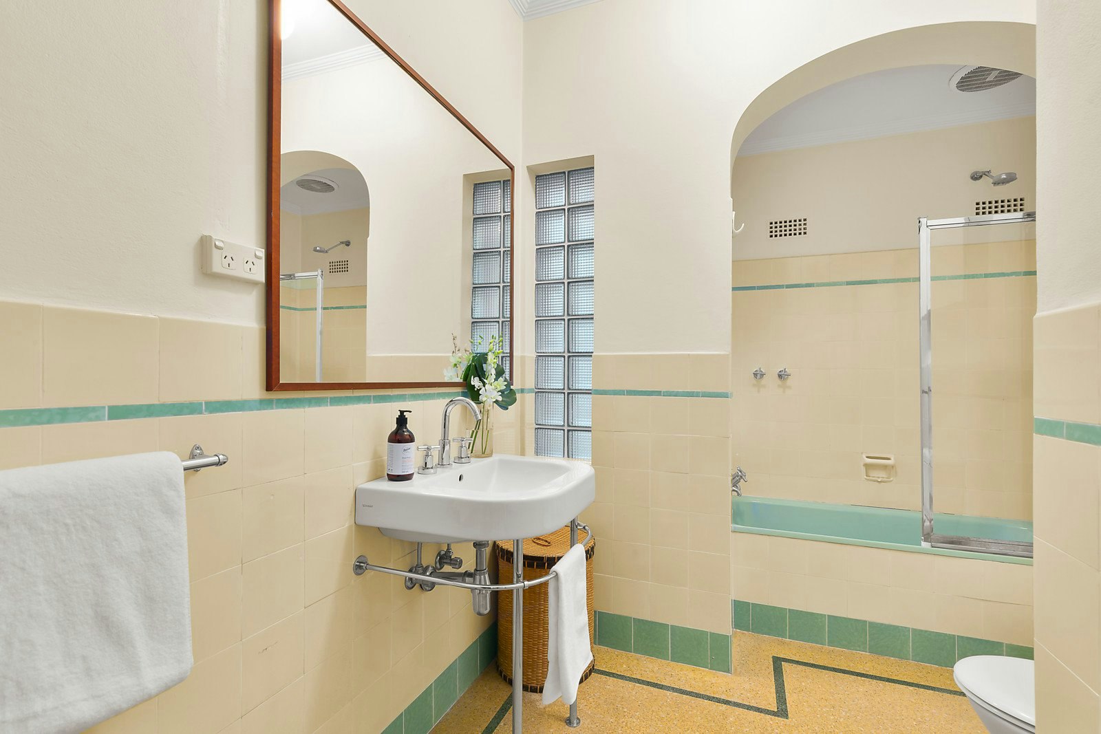 112A Caroline Street, South Yarra, VIC