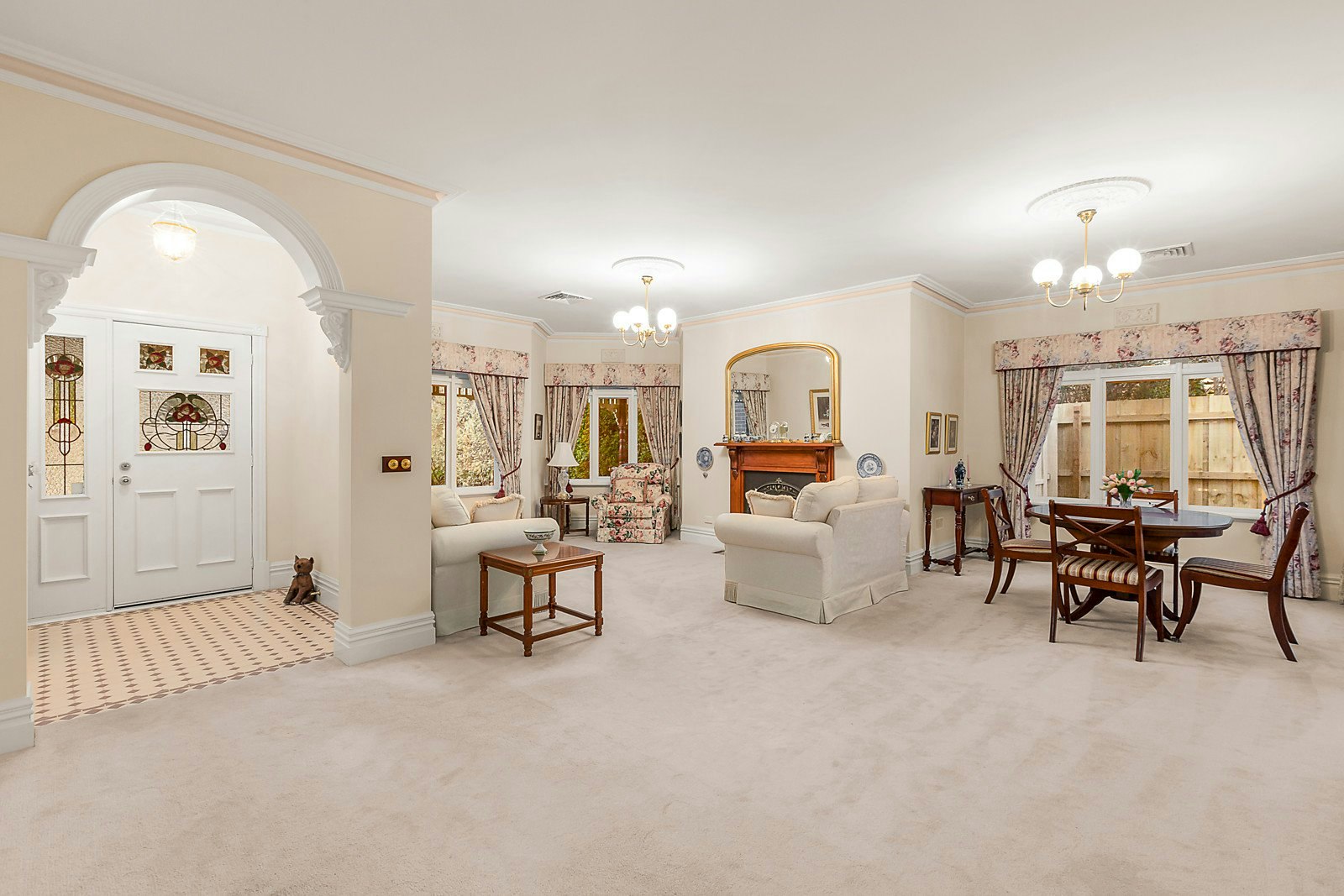 12 Francis Crescent, Glen Iris, VIC