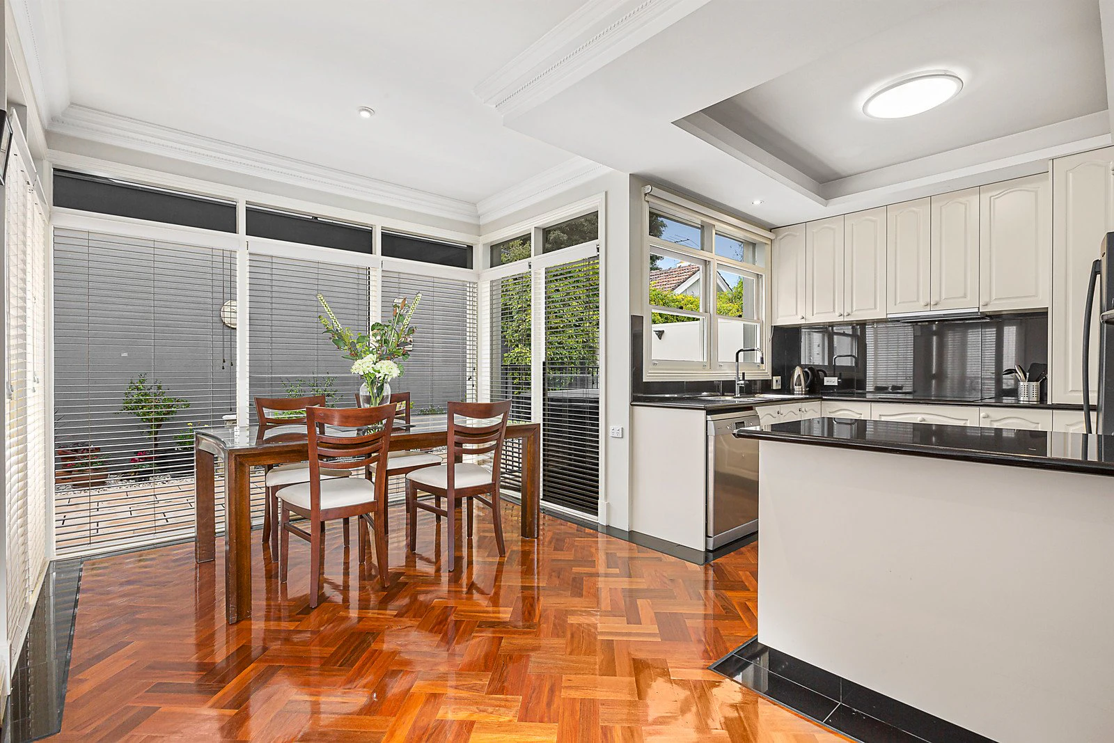 2C Denham Place, Toorak, VIC