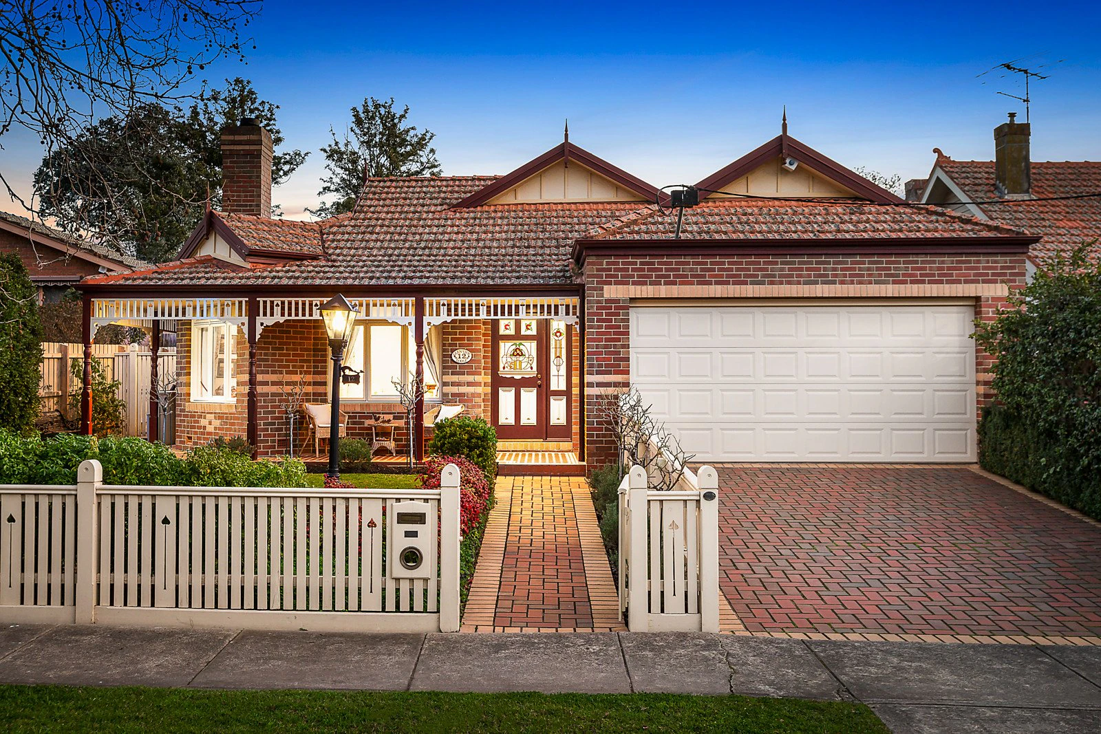 12 Francis Crescent, Glen Iris, VIC