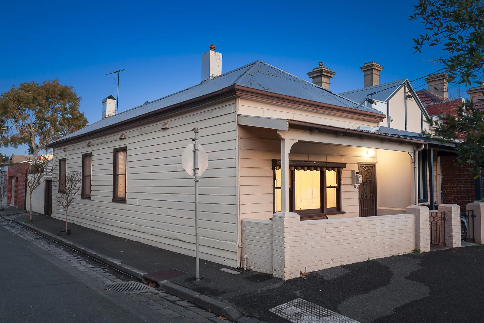 75 Kerferd Road, Albert Park, VIC