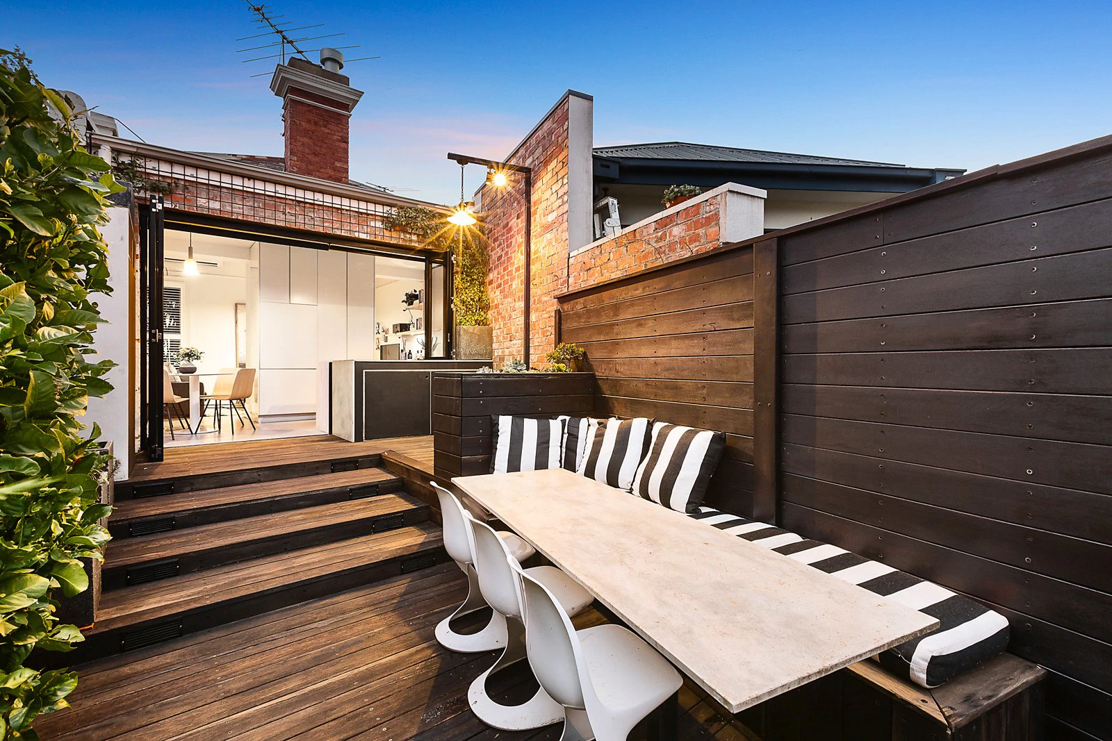 6 Longmore Street, St Kilda West, VIC