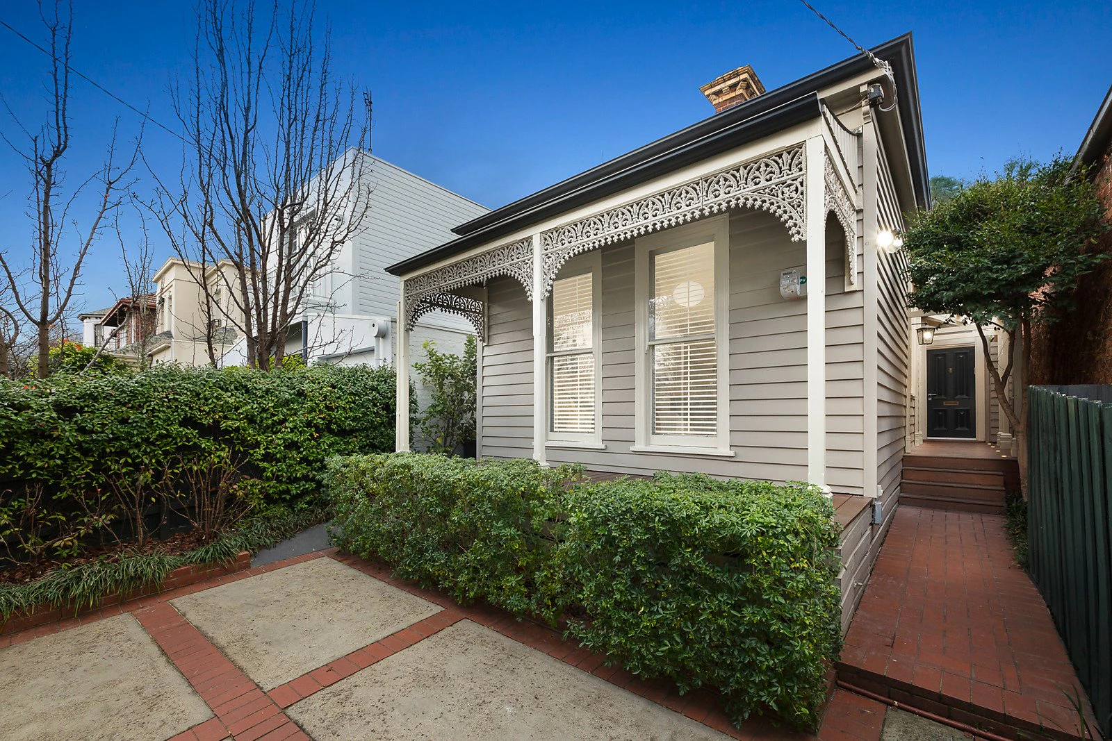 9 Moorhouse Street, Armadale, VIC