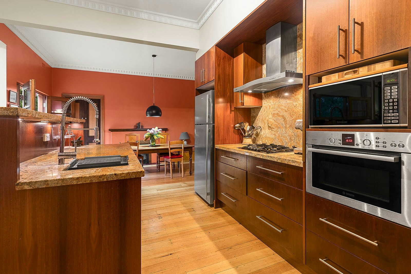 21a Lansell Crescent, Camberwell, VIC