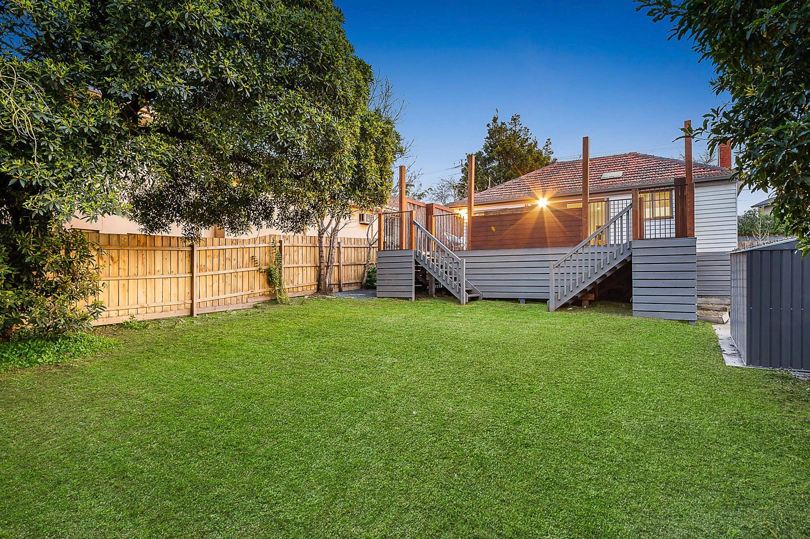 71 Ivanhoe Grove, Malvern East, VIC