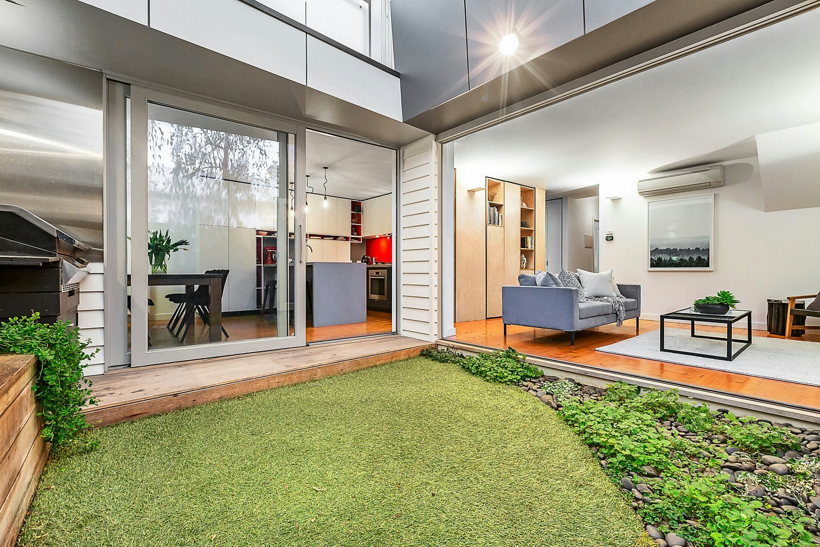 39 Iffla Street, South Melbourne, VIC