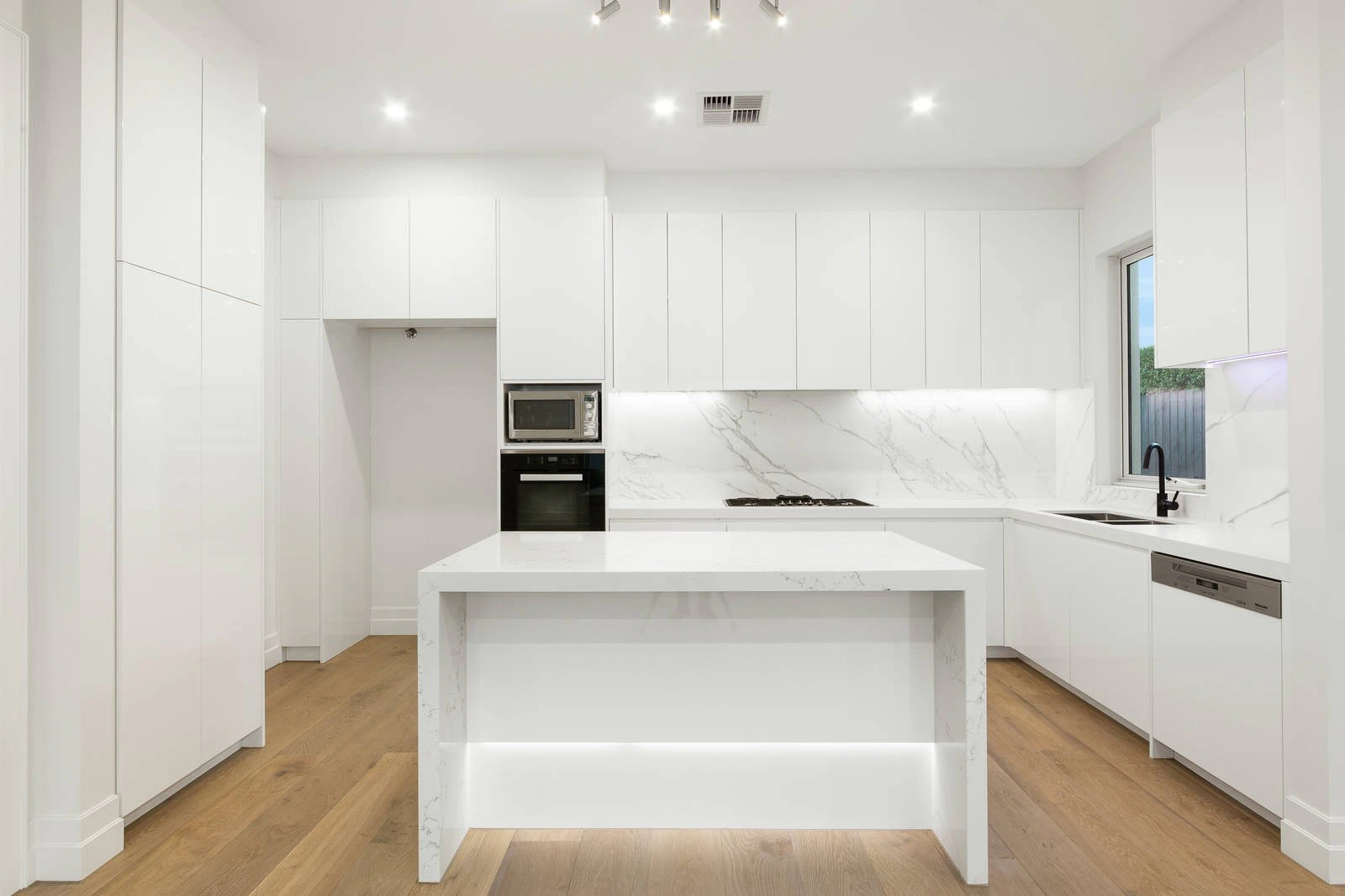 210 Barkers Road, Hawthorn, VIC