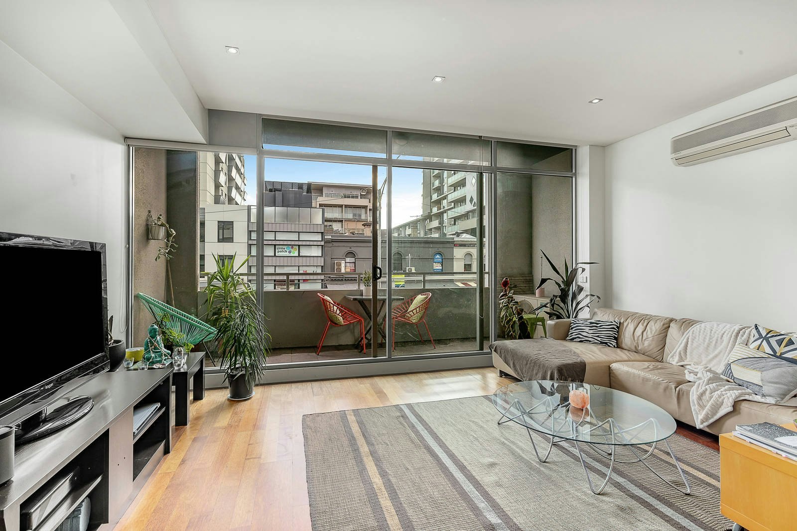 201A/86 Bay Street, Port Melbourne, VIC