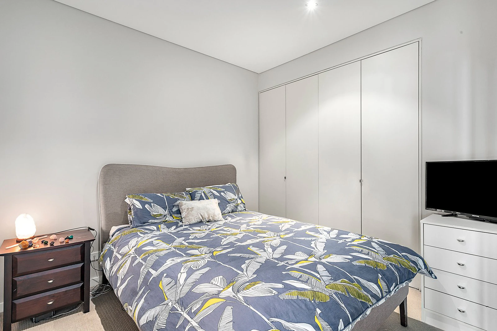 201A/86 Bay Street, Port Melbourne, VIC