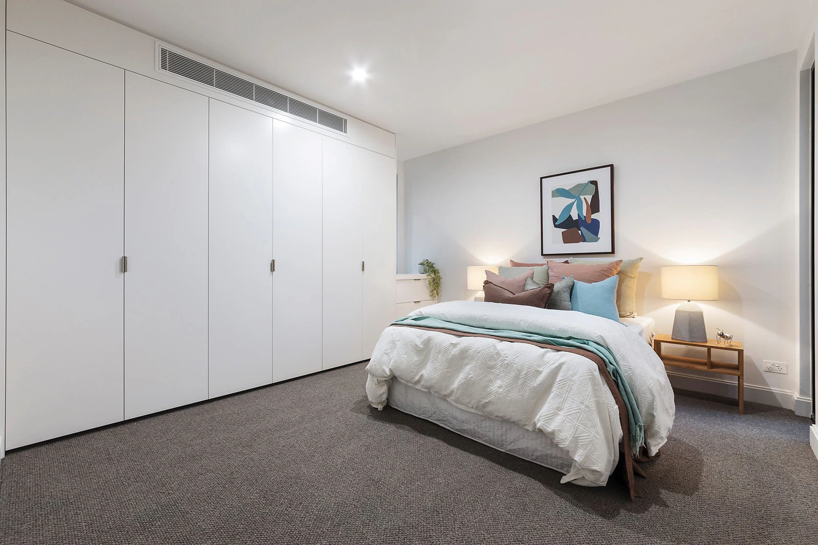 72 Marine Parade, Elwood, VIC