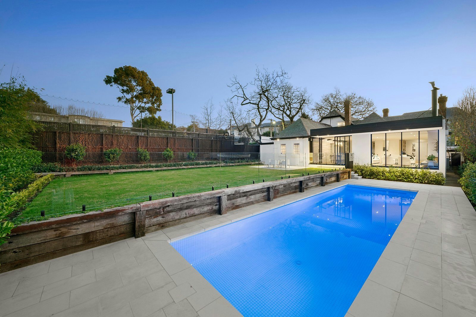 16 Somers Avenue, Malvern, VIC