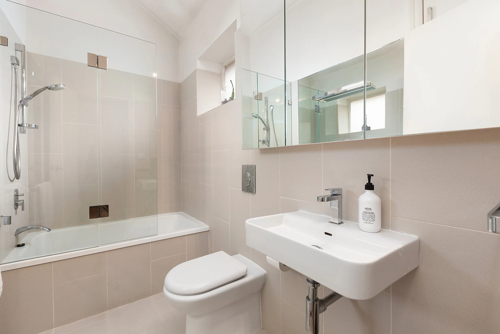 206 Wiltshire Drive, Kew, VIC
