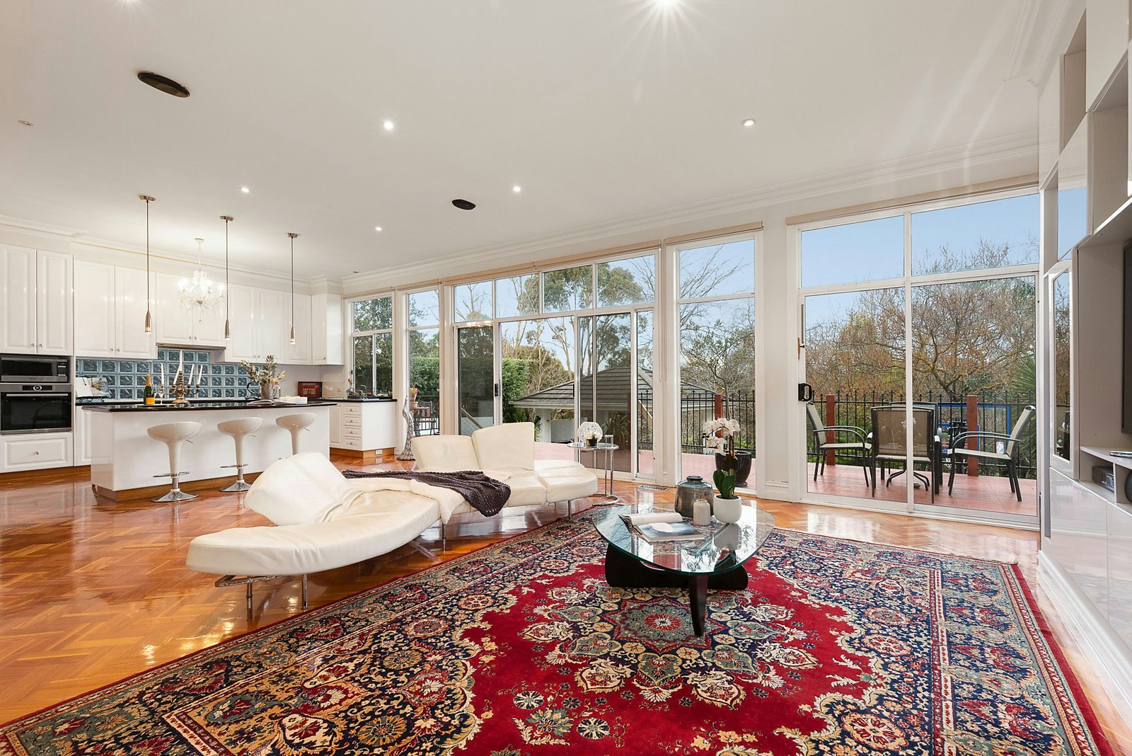 153 Ashburn Grove, Ashburton, VIC