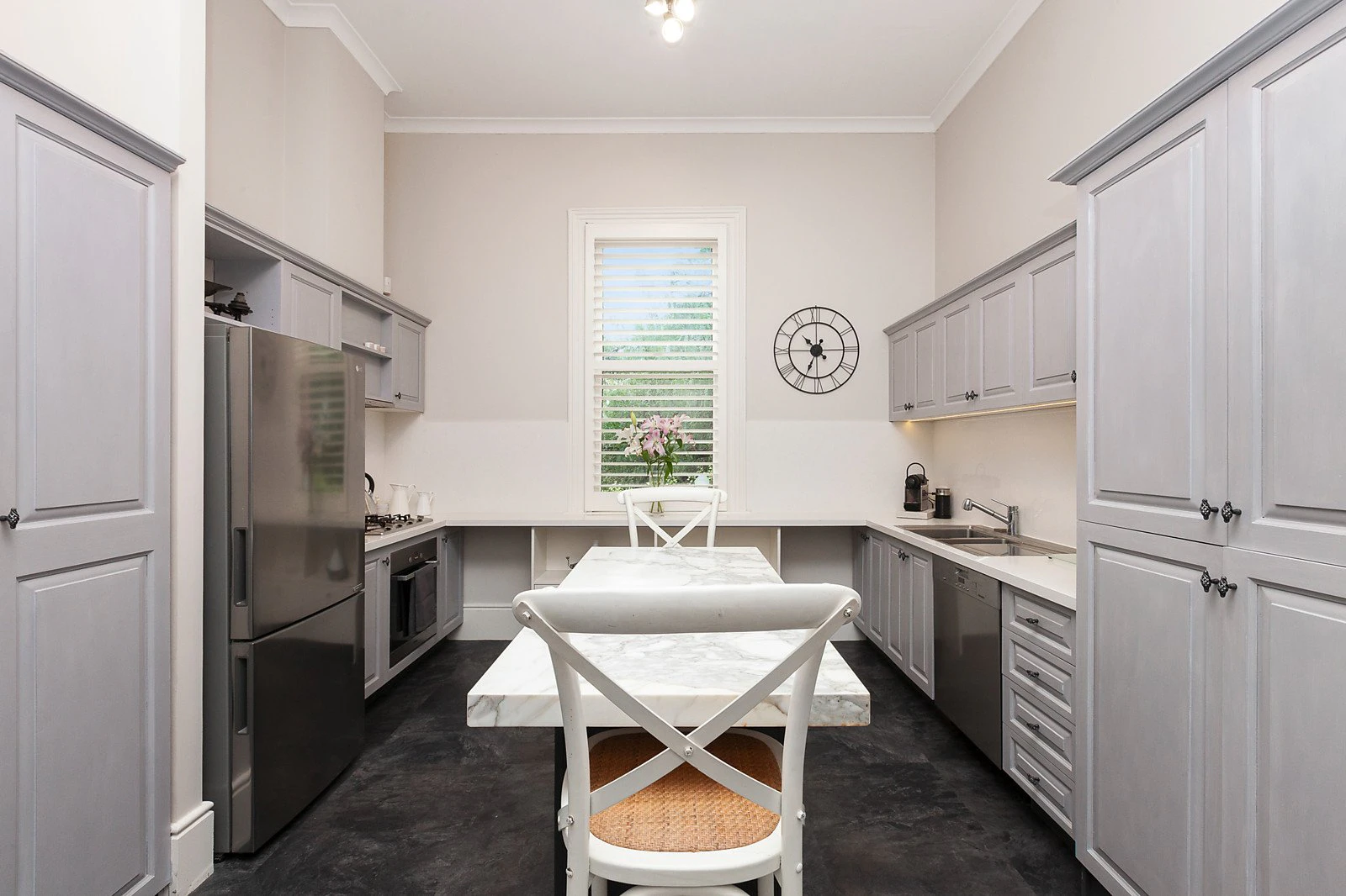 206 Wiltshire Drive, Kew, VIC