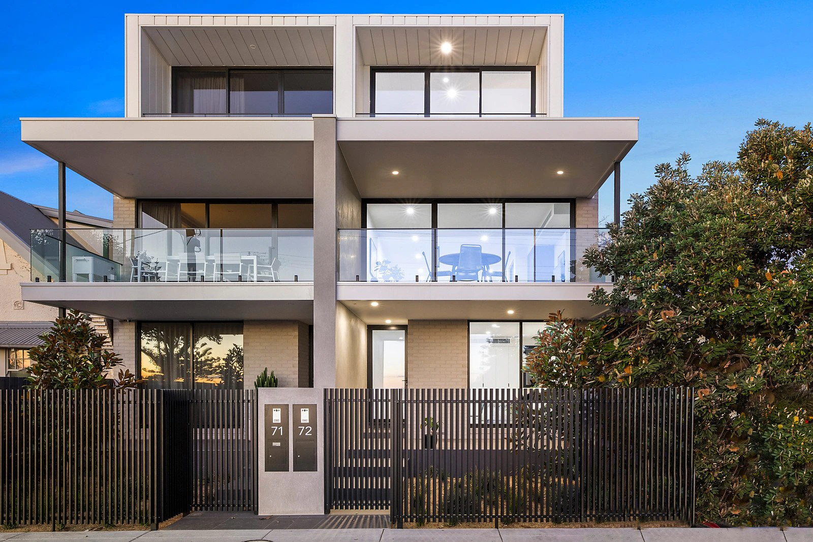 72 Marine Parade, Elwood, VIC