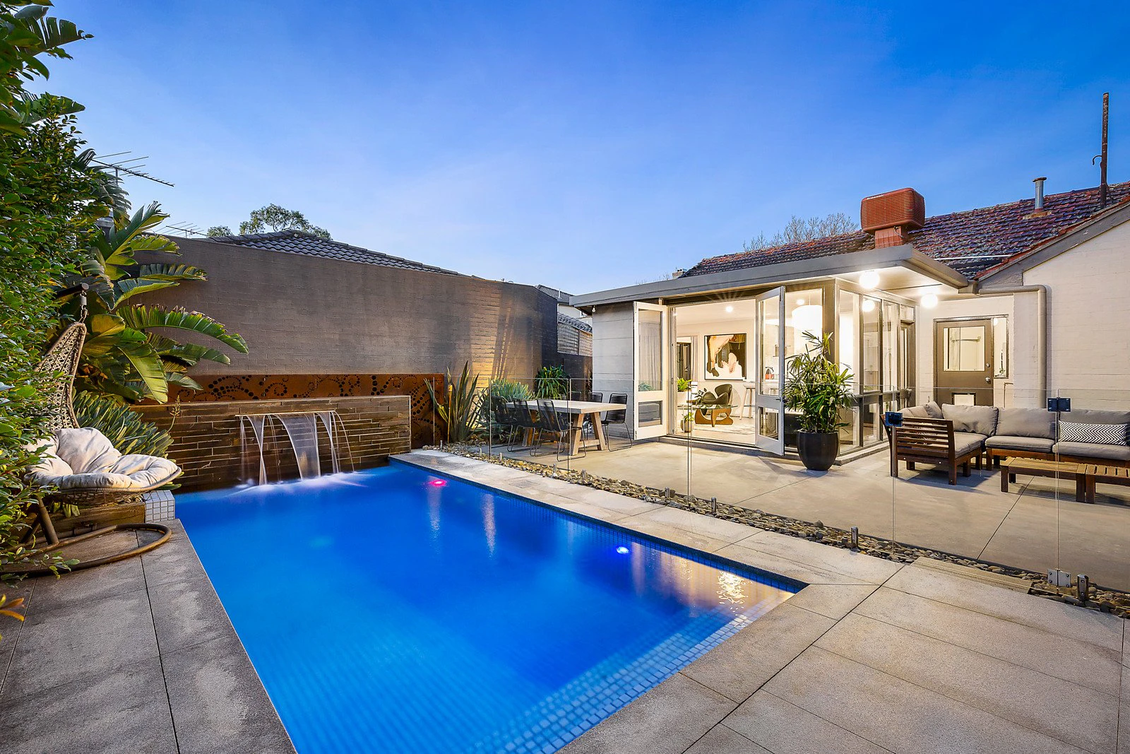 35 Canberra Grove, Brighton East, VIC