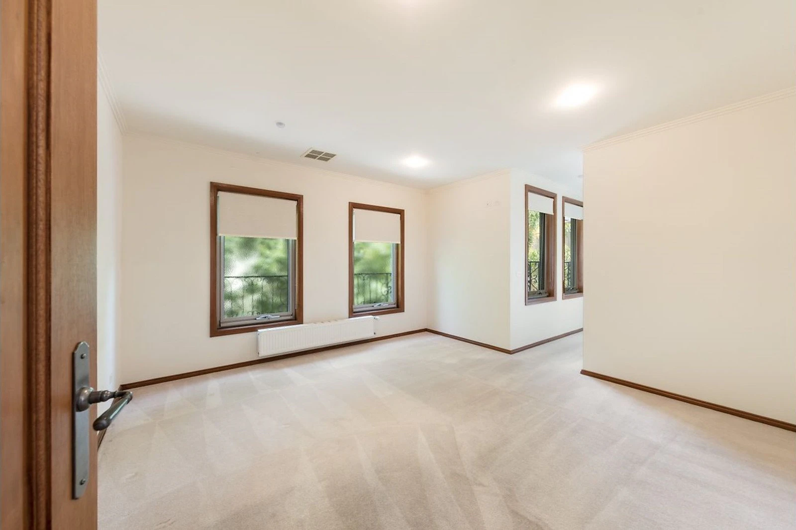 20b Robinson Street, Brighton East, VIC