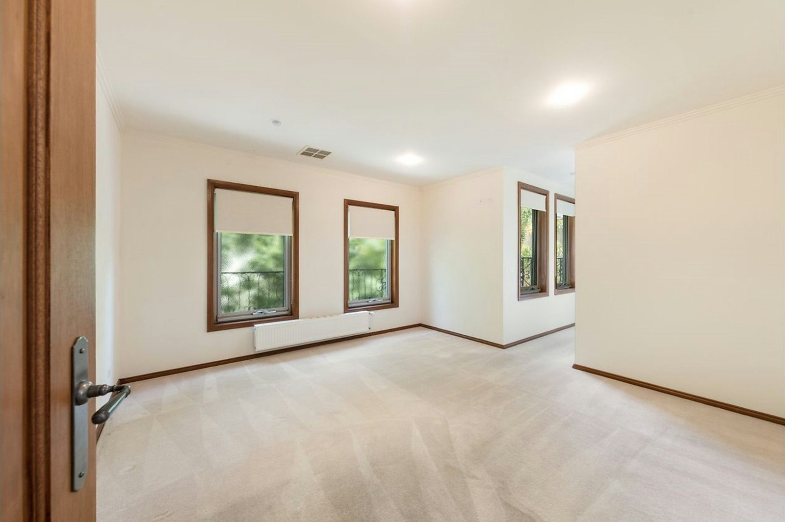 20b Robinson Street, Brighton East, VIC