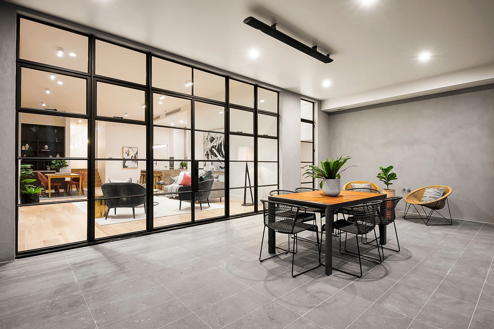 2/2 Peak Street, Malvern East, VIC