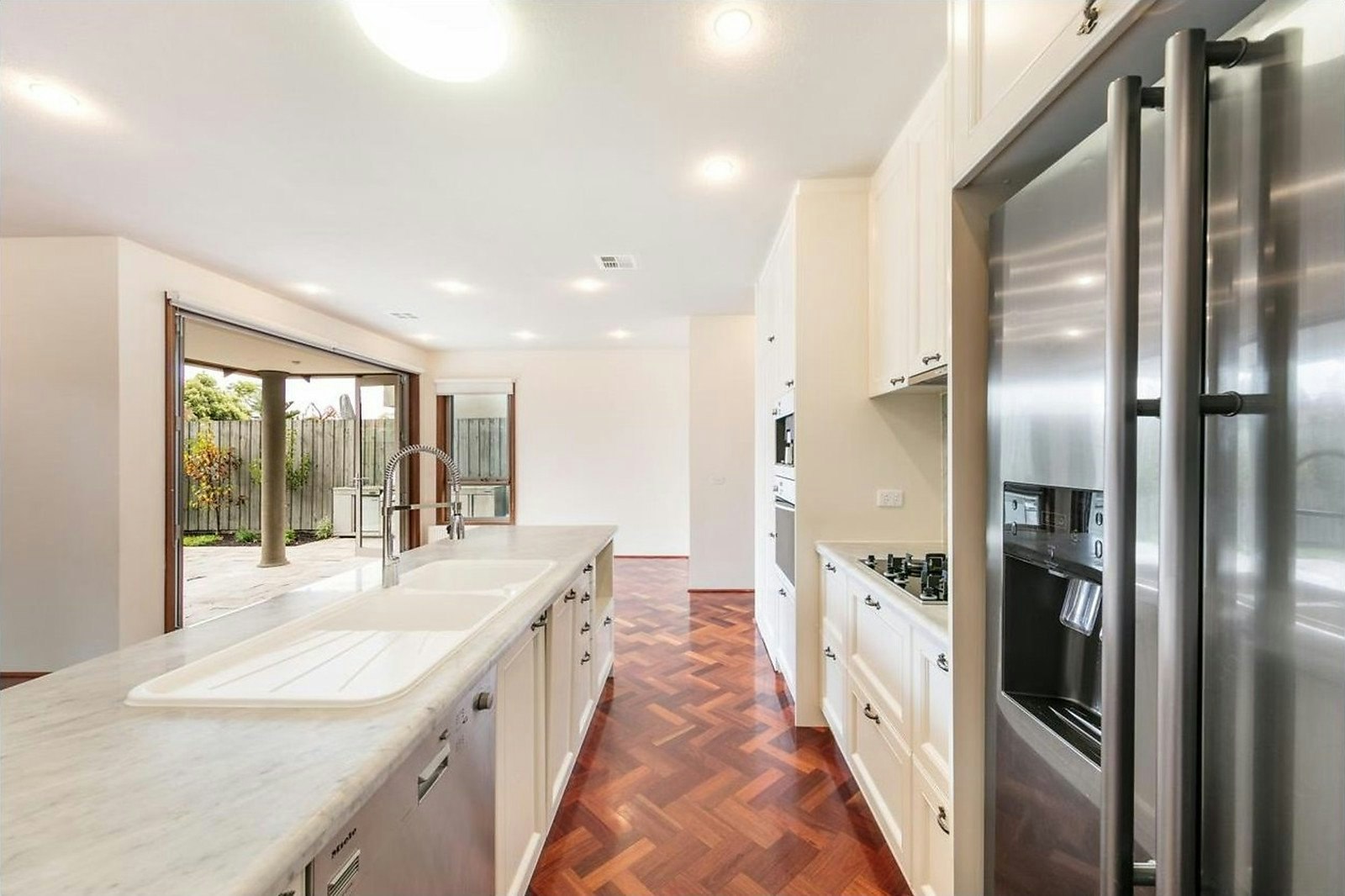 20b Robinson Street, Brighton East, VIC