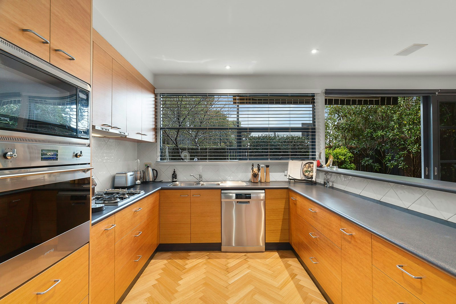 12 Atkinson Close, Prahran, VIC