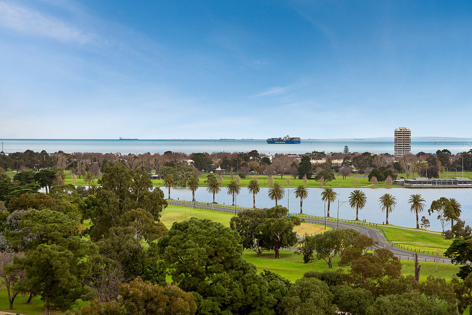 1003/14 Queens Road, Melbourne, VIC