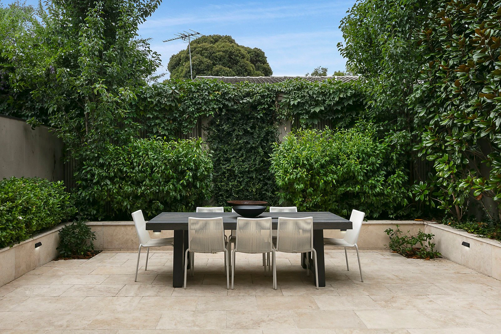 13 Tashinny Road, Toorak, VIC