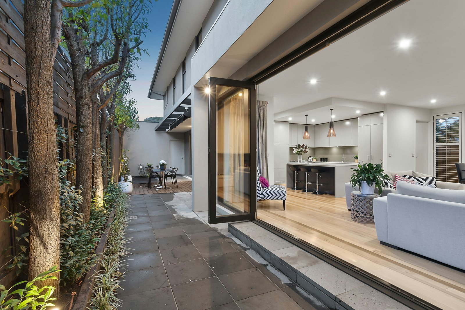 9 Annadale Street, Kew, VIC