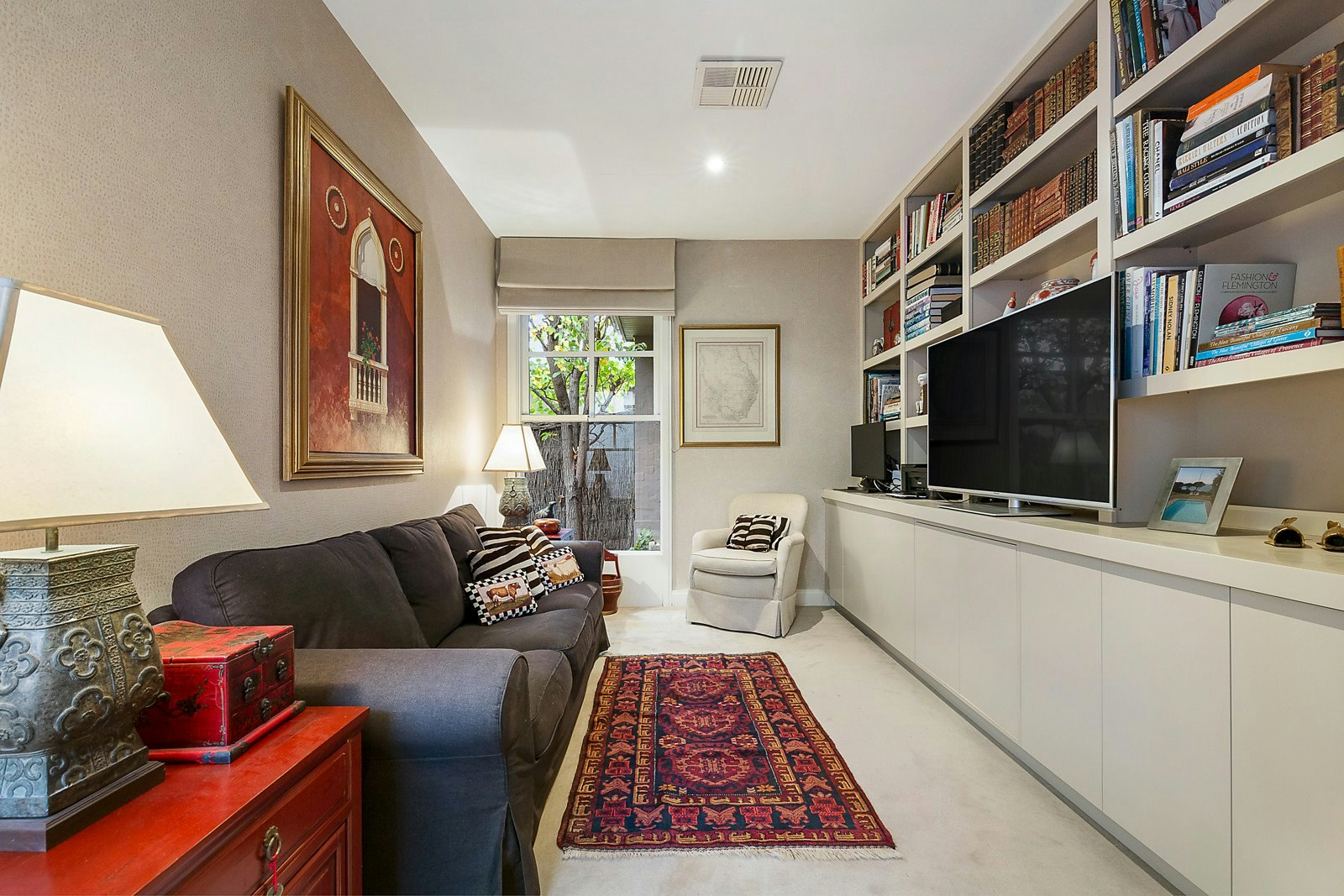 1B Haverbrack Avenue, Malvern, VIC