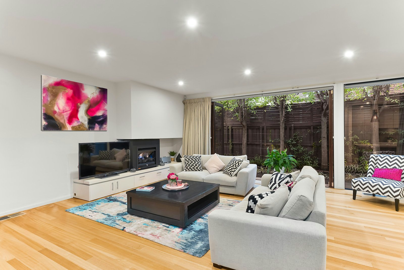 9 Annadale Street, Kew, VIC