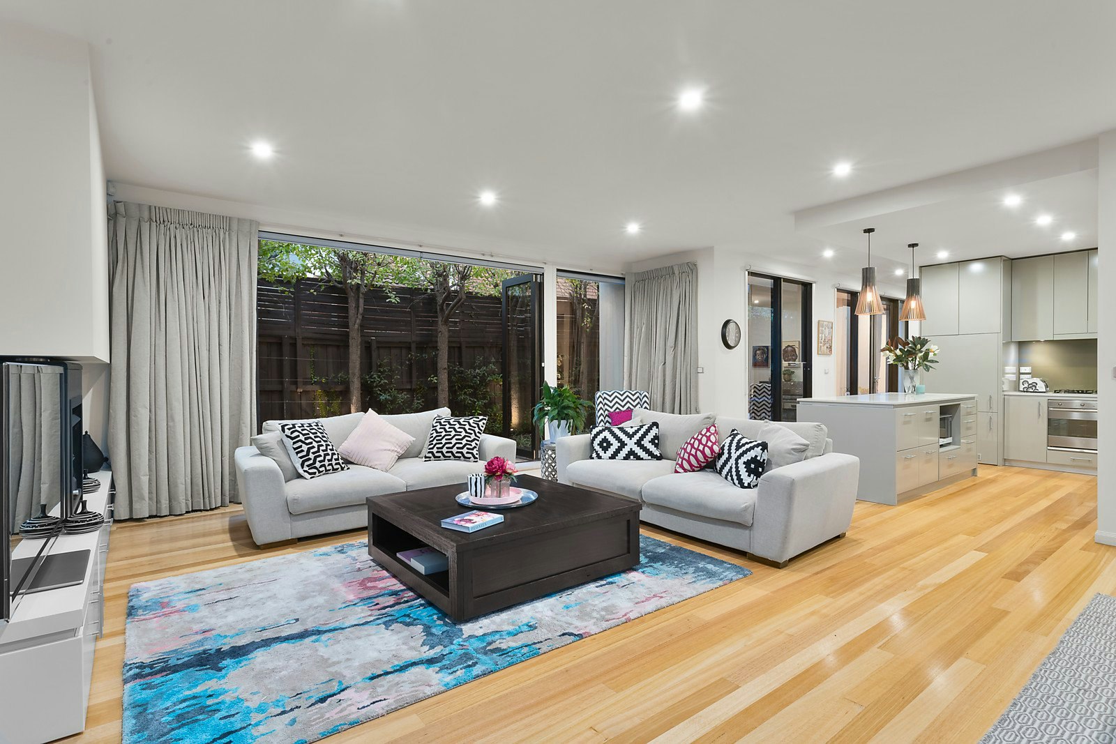 9 Annadale Street, Kew, VIC