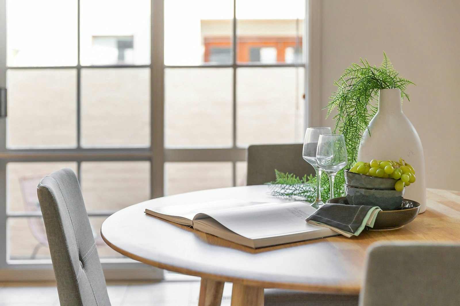 2/17 Robinson Street, Brighton East, VIC