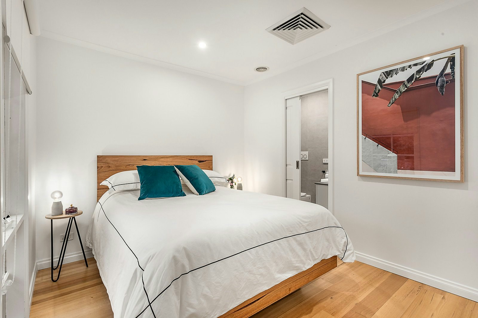 1/28 Halley Avenue, Camberwell, VIC