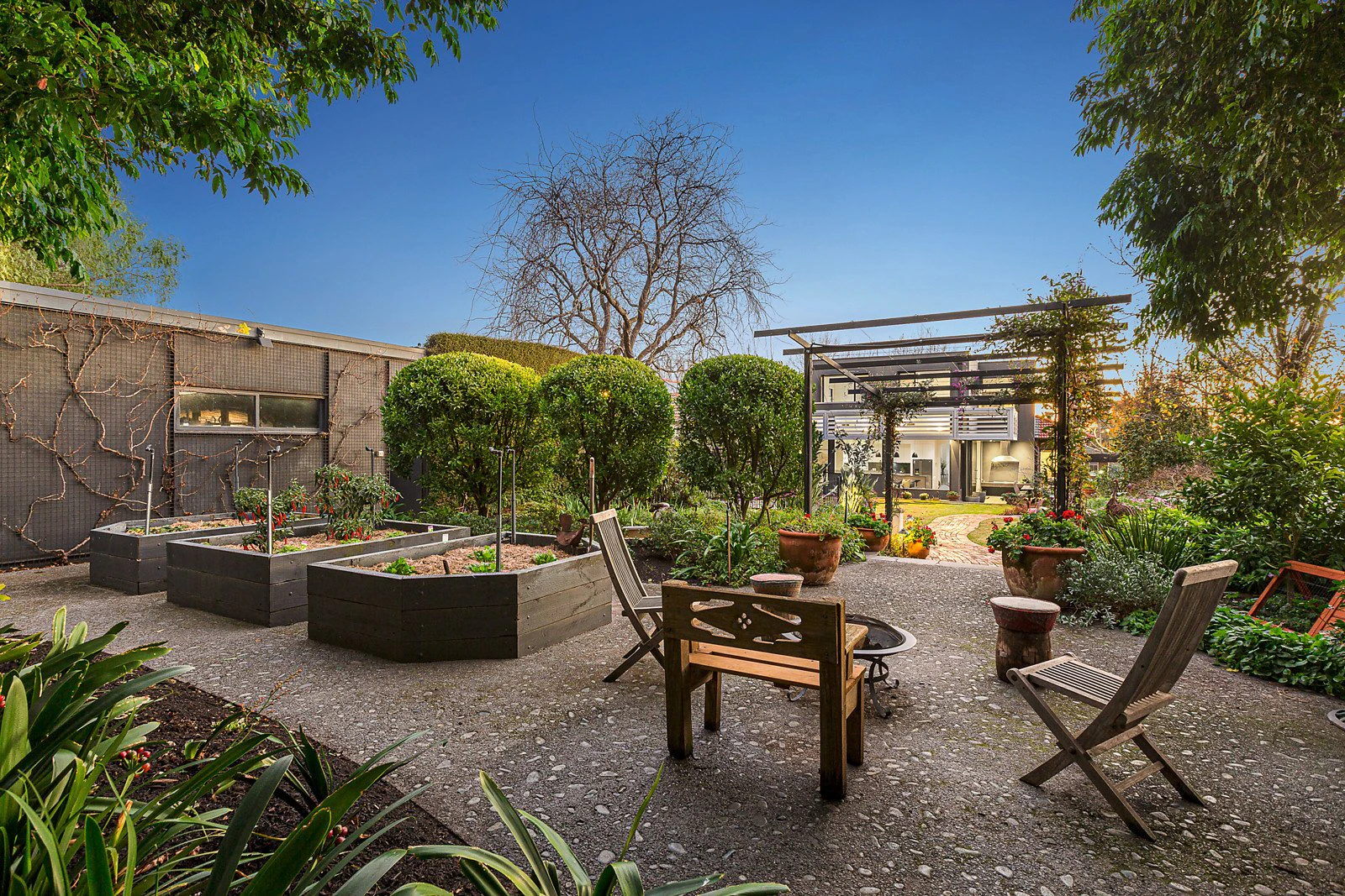 24 Scott Grove, Glen Iris, VIC
