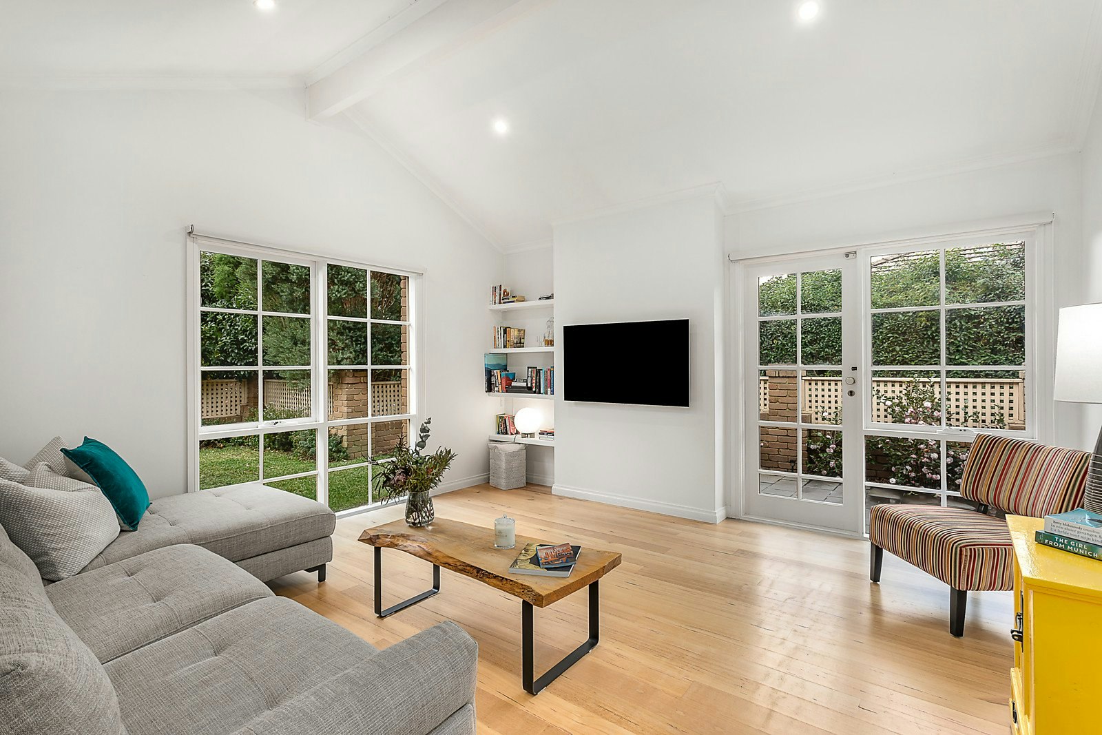 1/28 Halley Avenue, Camberwell, VIC