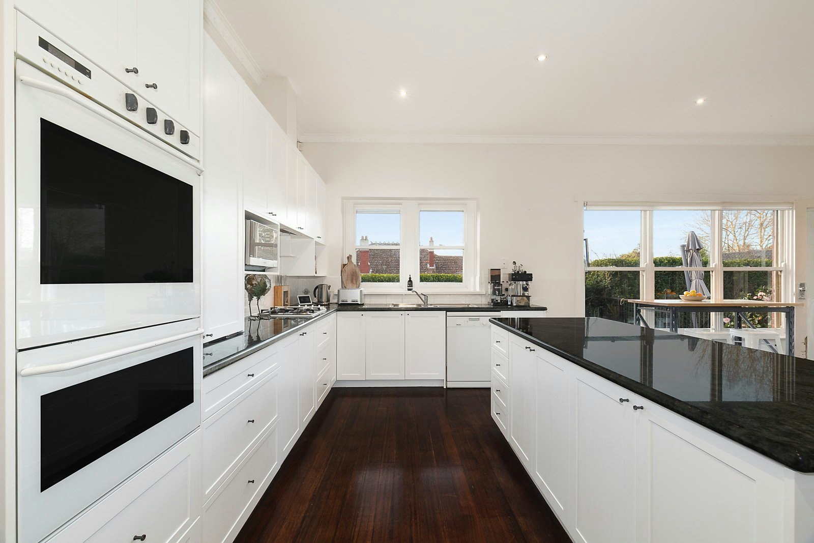 48 Wattle Valley Road, Canterbury, VIC